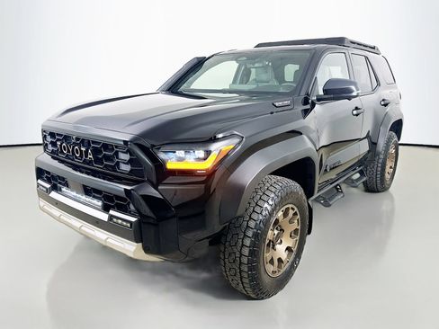 Used 2025 Toyota 4Runner Trailhunter AWD/4WD image 1