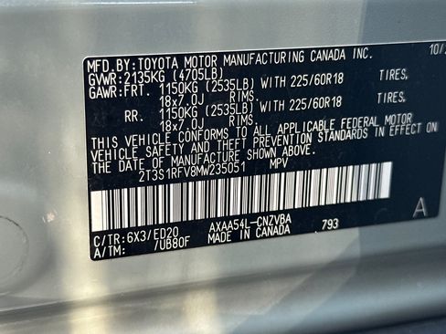 Certified 2021 Toyota RAV4 TRD Off-Road AWD/4WD image 29