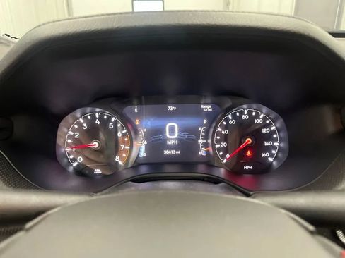Used 2025 Jeep Compass Trailhawk AWD/4WD image 23