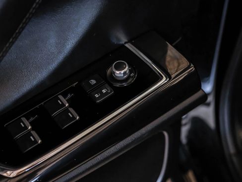 Used 2018 MAZDA CX-9 Touring w/ Touring Premium Package image 41