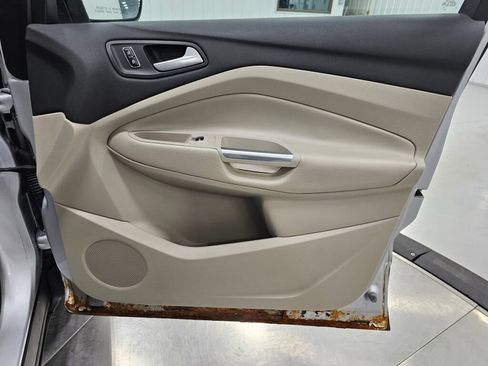 Used 2014 Ford Escape SE AWD/4WD image 29