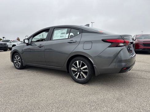 New 2025 Nissan Versa SV w/ Trunk Package image 3