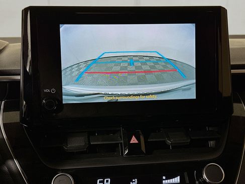 Used 2023 Toyota Corolla LE FWD image 24