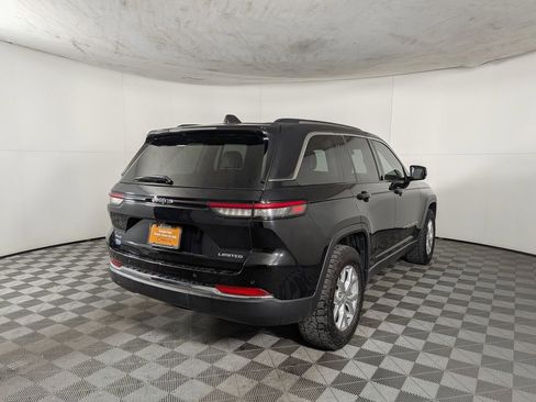 Certified 2023 Jeep Grand Cherokee Limited image 7