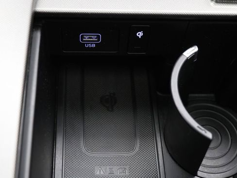 Used 2021 Hyundai Palisade Limited image 32