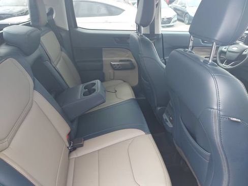 Used 2026 Ford Maverick Lariat w/ 4K Tow Package AWD/4WD image 13