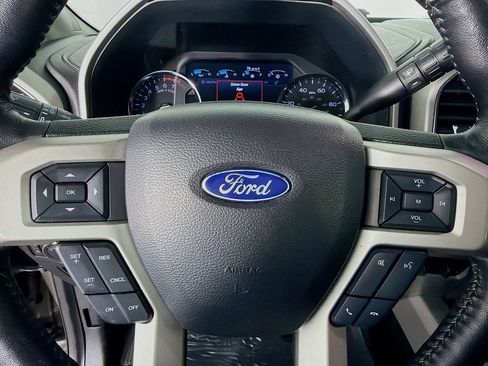 Used 2019 Ford F250 Lariat w/ Lariat Ultimate Package RWD image 16