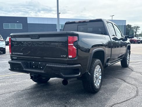 Used 2025 Chevrolet Silverado 2500 LTZ w/ Z71 Chrome Sport Edition AWD/4WD image 5