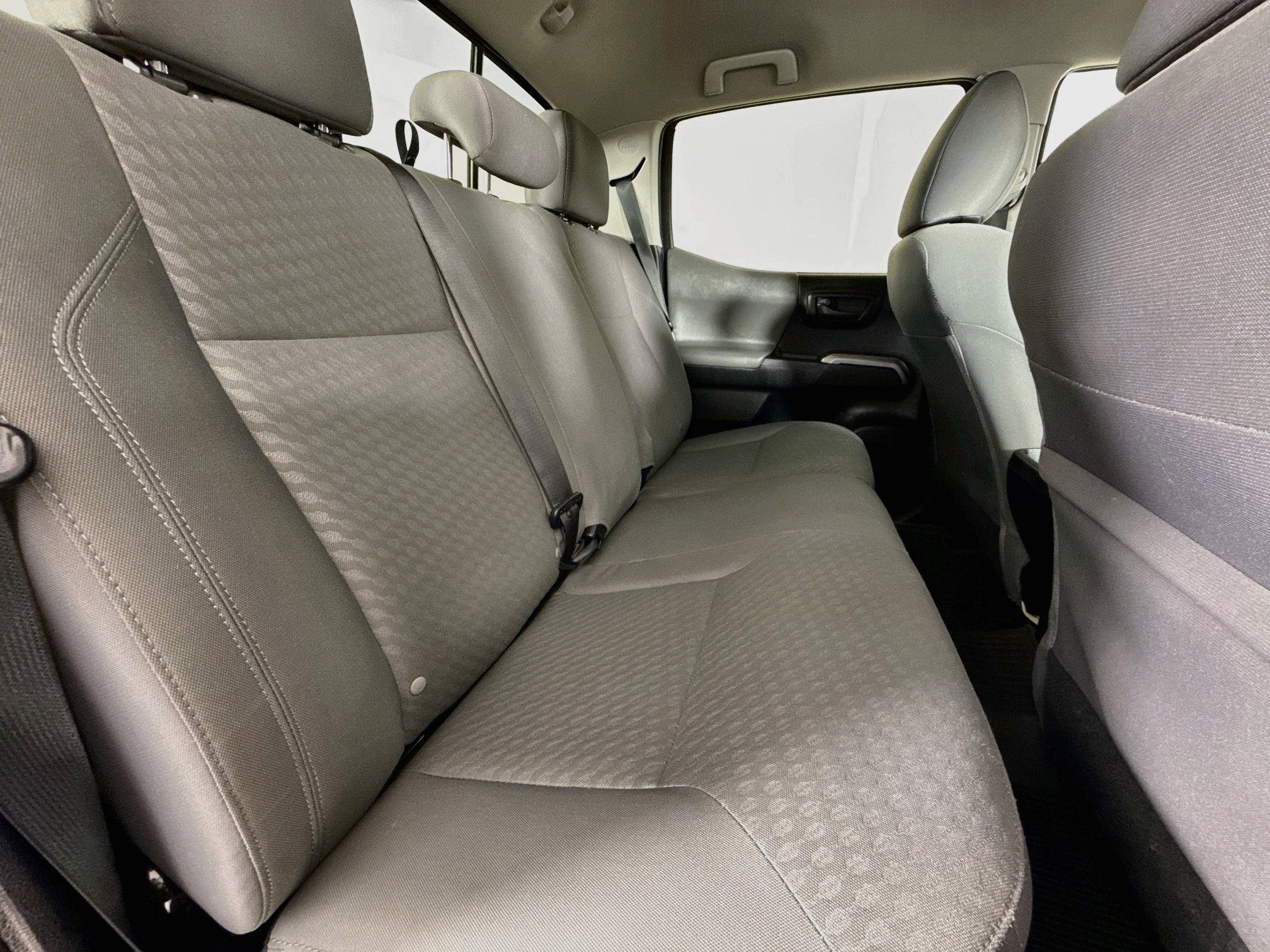 Certified 2022 Toyota Tacoma SR5 RWD image 26