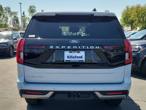 Certified 2025 Ford Expedition Platinum AWD/4WD image 26