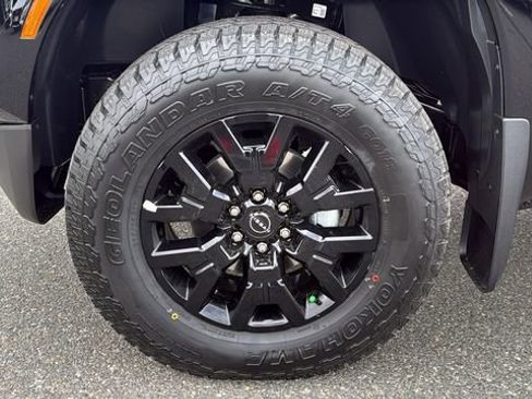 New 2026 Nissan Frontier SV w/ All-Weather Content Package AWD/4WD image 9