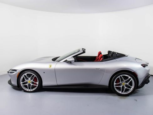 Certified 2025 Ferrari Roma Spider image 9