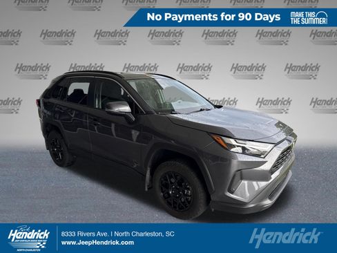Used 2025 Toyota RAV4 XLE FWD image 1