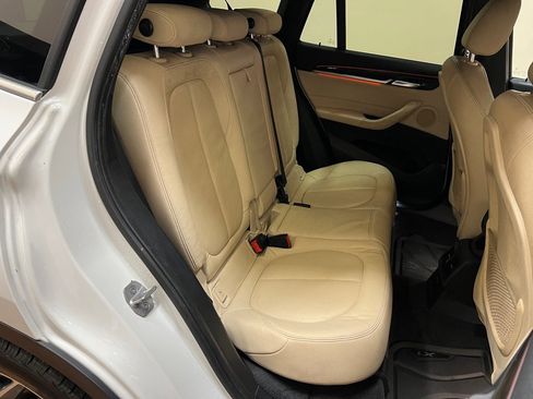 Used 2018 BMW X1 xDrive28i image 34