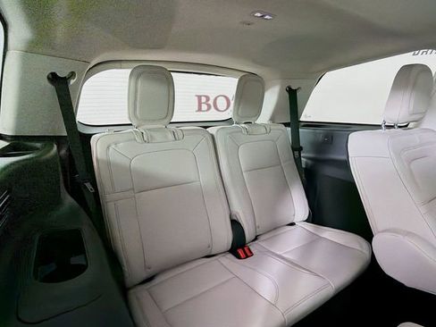 New 2026 Lincoln Aviator Reserve image 30