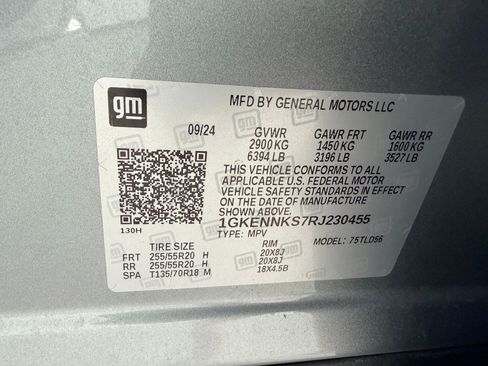 Used 2024 GMC Acadia Elevation w/ LPO, Floor Liner Package AWD/4WD image 23