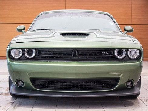 Used 2021 Dodge Challenger R/T w/ Blacktop Package image 2