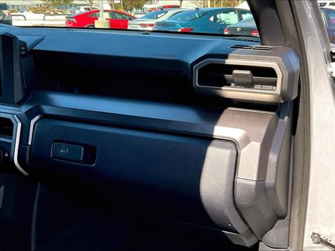 Used 2025 Toyota 4Runner SR5 image 13