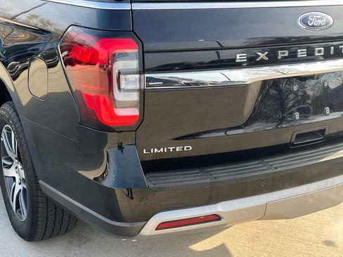Used 2024 Ford Expedition Max Limited image 13