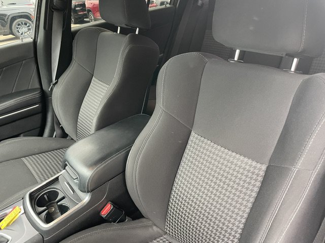 Used 2019 Dodge Charger R/T RWD image 5