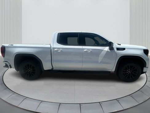 Used 2025 GMC Sierra 1500 Elevation w/ Elevation Premium Package image 4