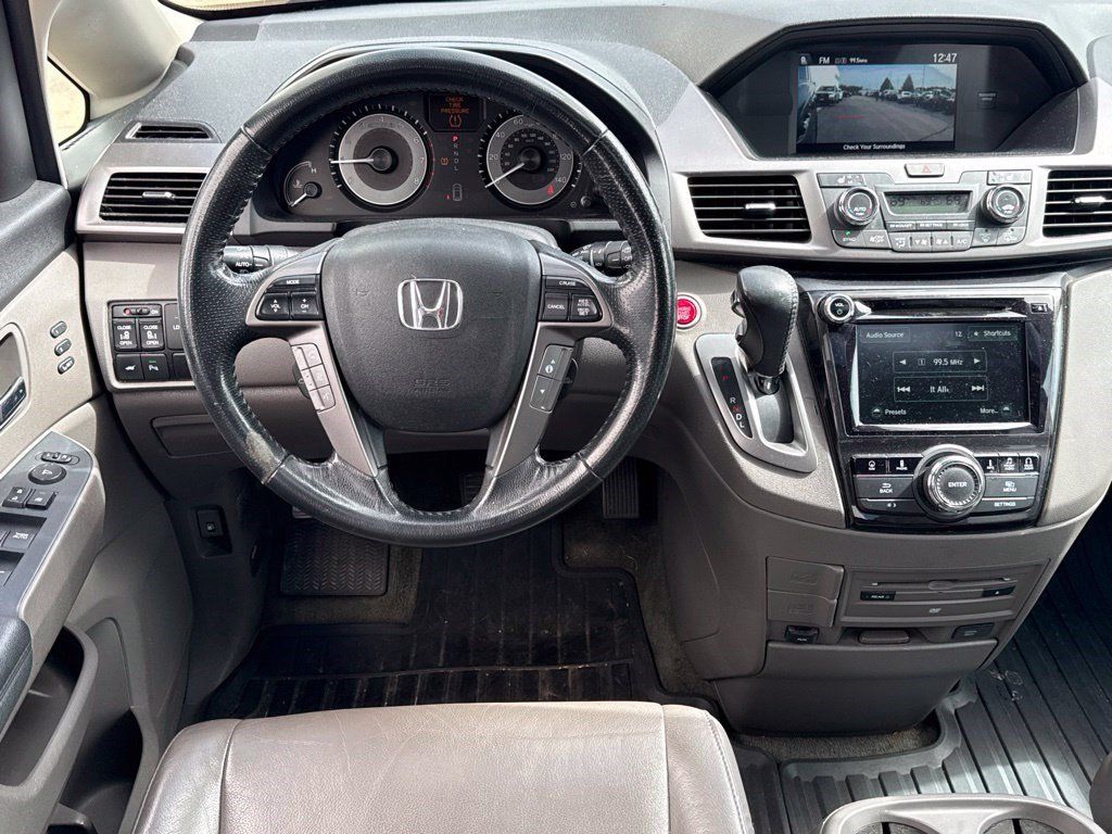 Used 2015 Honda Odyssey Touring image 10