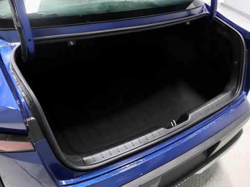 Used 2025 Kia K4 EX image 13