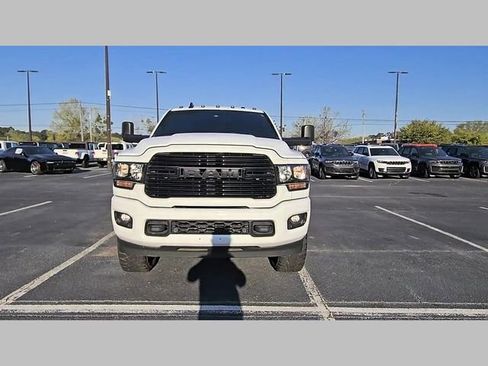 Used 2021 RAM 2500 Big Horn w/ Level 2 Equipment Group image 19