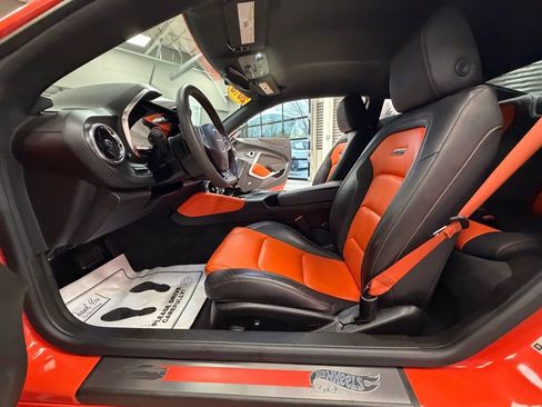 Used 2018 Chevrolet Camaro SS w/ Hot Wheels Edition image 51