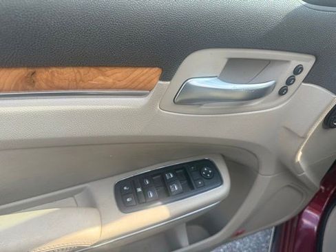 Used 2012 Chrysler 300 C w/ Beats Audio Group RWD image 14