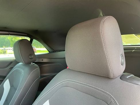 Used 2023 Chevrolet Camaro LT RWD image 22