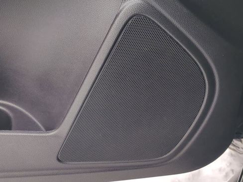 Used 2019 Chevrolet Colorado ZR2 image 30