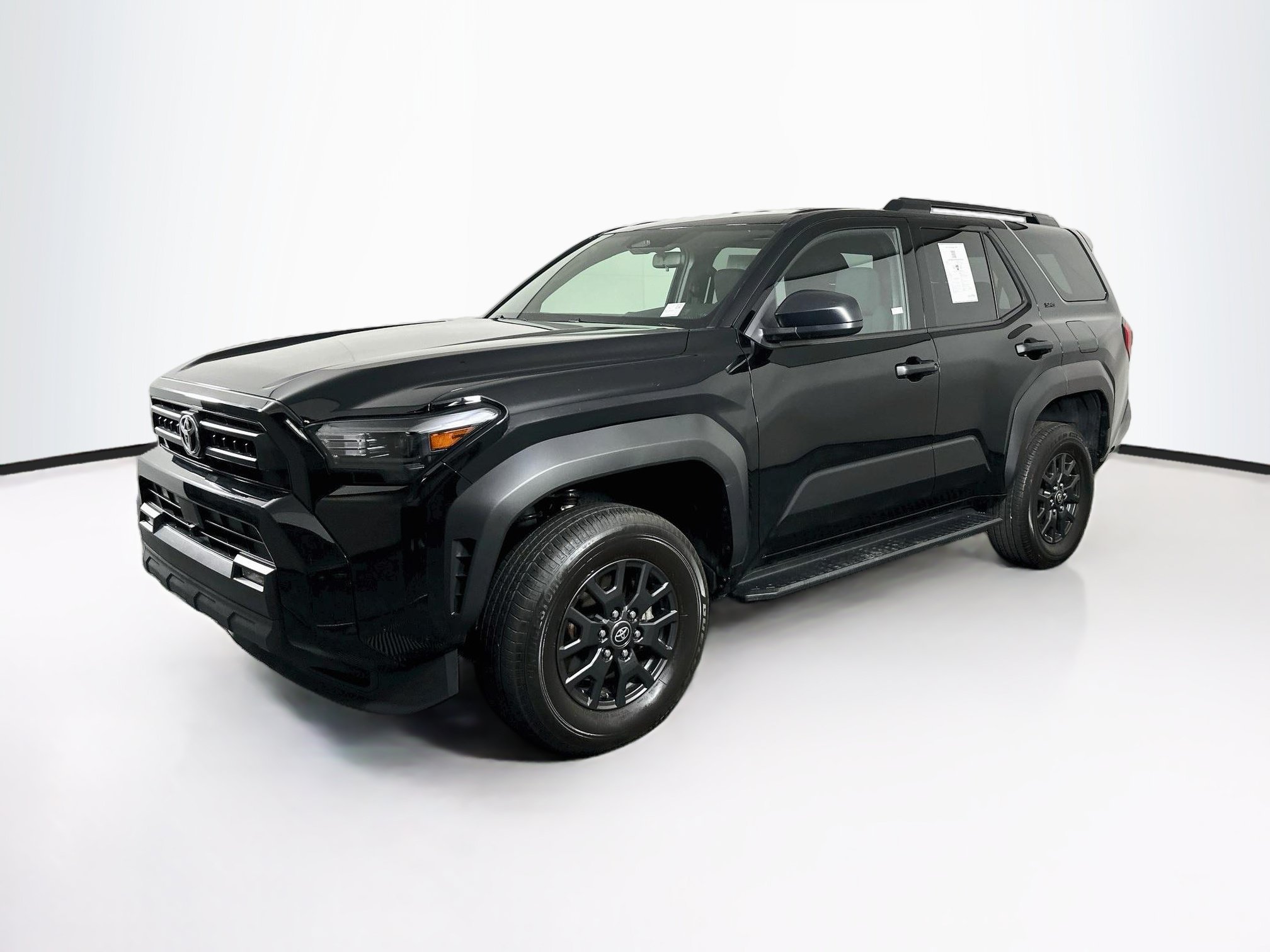 Used 2025 Toyota 4Runner SR5 AWD/4WD image 3