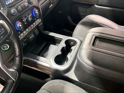 Used 2020 Chevrolet Silverado 1500 LT Trail Boss image 19