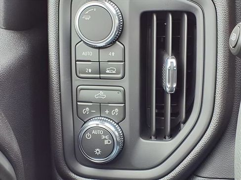 New 2026 GMC Sierra 1500 Pro w/ Graphite Edition image 15