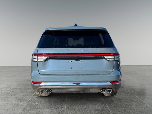 New 2026 Lincoln Aviator Reserve w/ Illumination Package AWD/4WD image 4