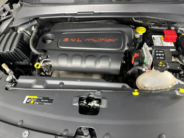 Certified 2022 Jeep Compass Limited AWD/4WD image 34
