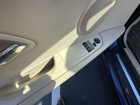 Used 2011 BMW 335i Coupe image 17