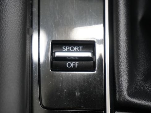Used 2021 MAZDA MAZDA3 s FWD image 21