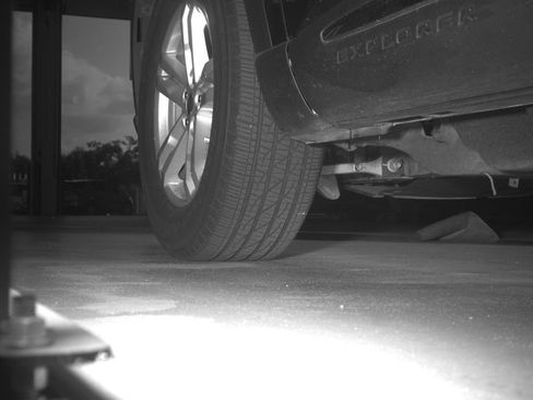 Used 2020 Ford Explorer XLT w/ Comfort Package image 5