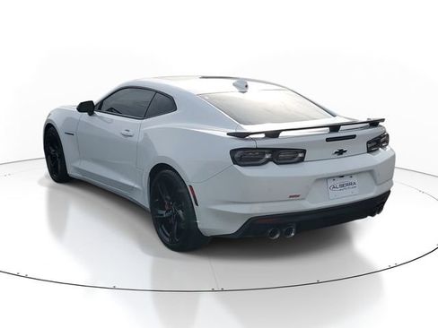Certified 2024 Chevrolet Camaro SS RWD image 3