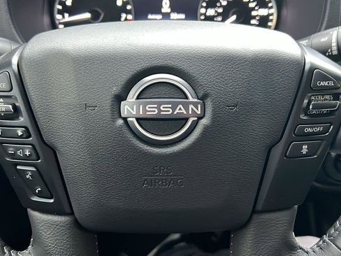 Used 2024 Nissan Frontier SV w/ SV Convenience Package AWD/4WD image 28