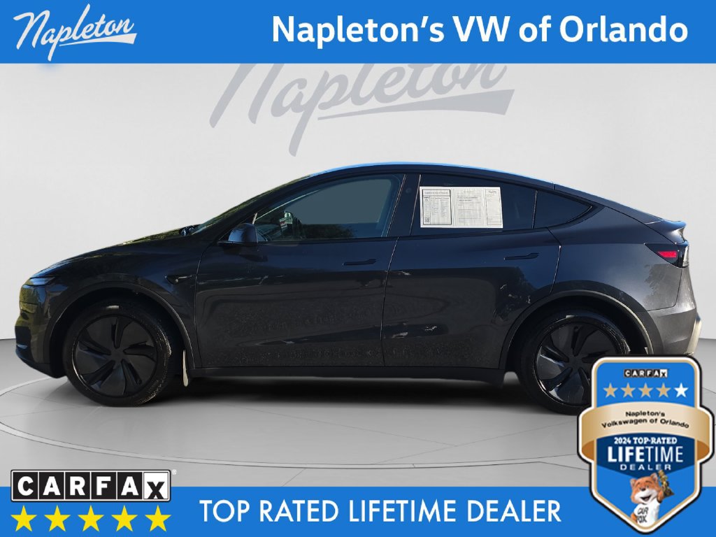 Used 2026 Tesla Model Y 2WD image 2