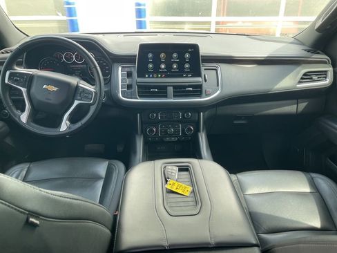 Used 2021 Chevrolet Suburban LT image 9