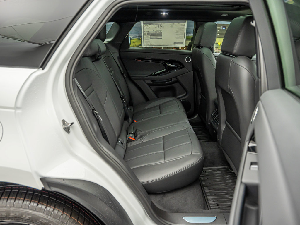 New 2026 Land Rover Range Rover Evoque S AWD/4WD image 33