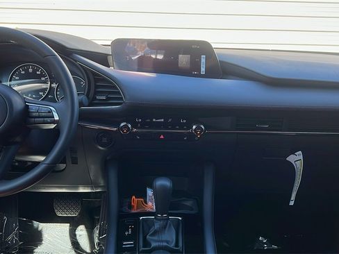 New 2025 MAZDA MAZDA3 Carbon image 11