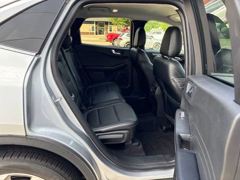 Certified 2023 Ford Escape Platinum AWD/4WD image 12