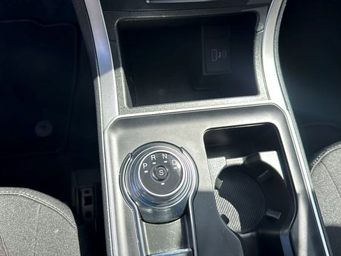Used 2024 Ford Edge SE AWD/4WD image 19