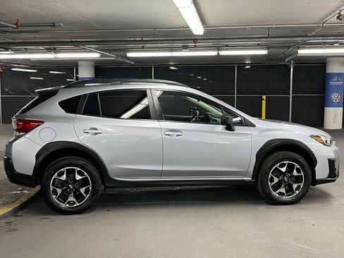 Used 2019 Subaru Crosstrek 2.0i w/ Eyesight System image 34