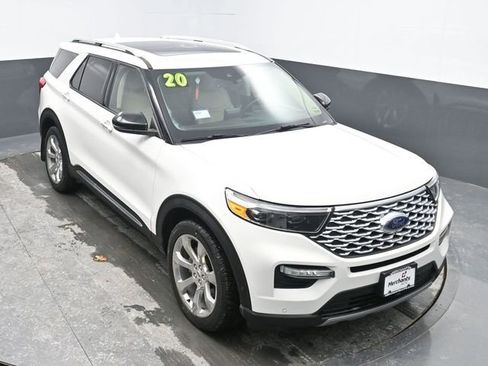 Used 2020 Ford Explorer Platinum w/ Premium Technology Package image 20